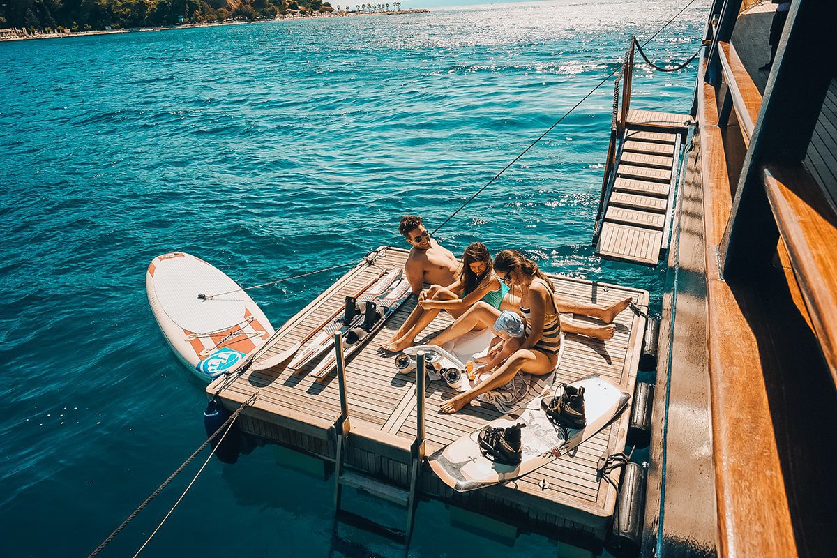 Luxury Guides